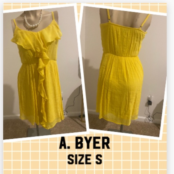 A. Byer Dresses & Skirts - A.Byer Dress Size Small, Lined.👗